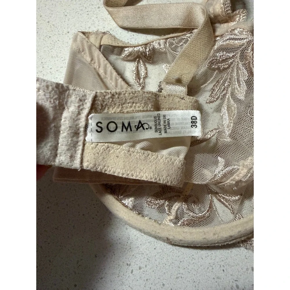 Soma Women Sensuous Lace Unlined Bra Beige 38D
